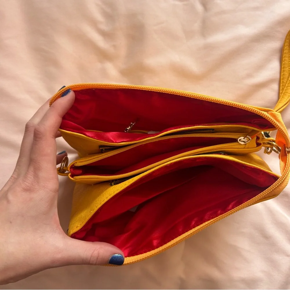 Yellow LA2LA Purse/Wristlet – Never Used